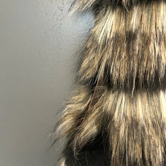 Donna Salyers Fabulous Fur Nordstrom best FAUX fur luxurious vest M - Picture 3 of 11